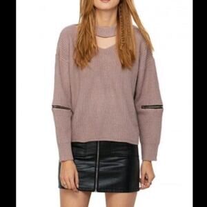 Choker Neck Zip Sleeve Sweater